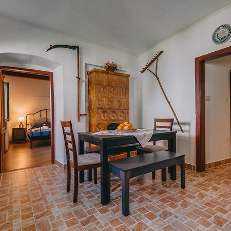 Feher Barany Apartment Szigliget Bagian luar foto